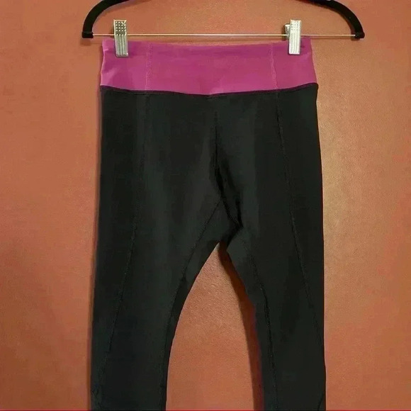 Lululemon Tight Stuff Reflective Tights - Picture 4 of 10